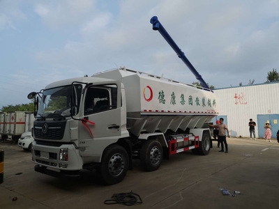 湖北60方半掛散裝飼料車多少錢,畜禽運(yùn)輸車,環(huán)衛(wèi)車