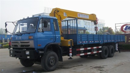 青海大型隨車吊 廠家直銷，質(zhì)量保障，專用汽車領域可靠選擇